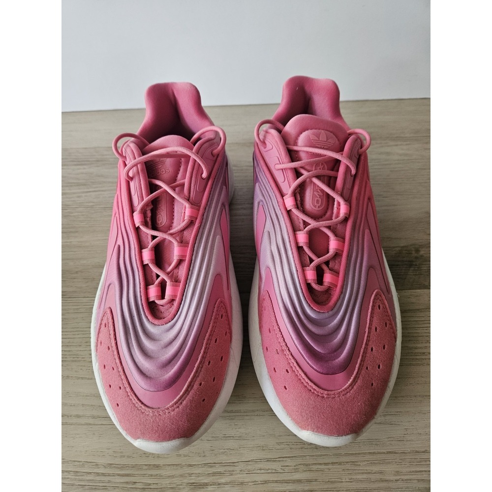 adidas Ozelia Pink Fusion Gradient Athletic Running Shoes Sneakers Women's Sz 8